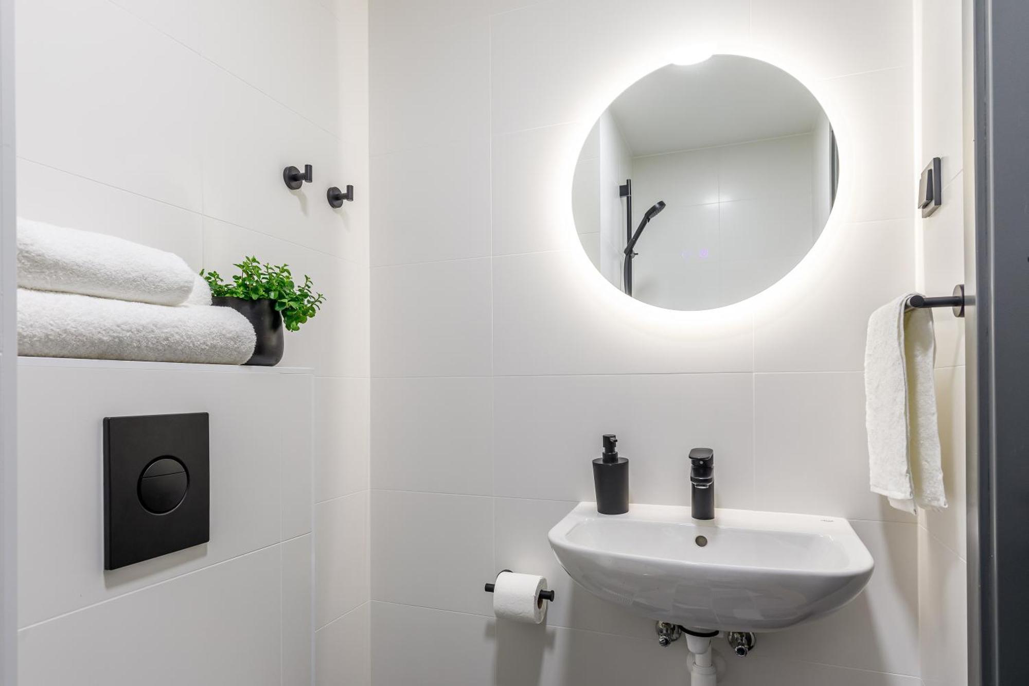 Rare Apartments - Self Check-In Miniapartments 塔尔图 外观 照片
